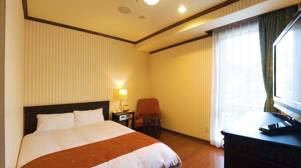 Old England Dogo Yamanote Hotel มัตสึยามะ ห้อง รูปภาพ